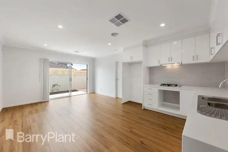 Third view of Homely unit listing, 3/7 James Street, St Albans VIC 3021