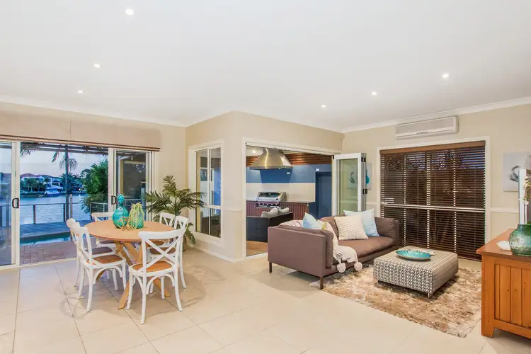 42 Clipper Boulevard, Clear Island Waters QLD 4226