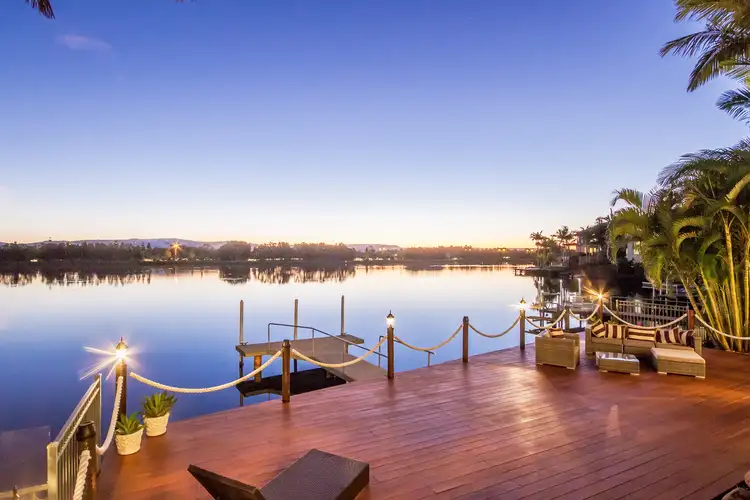 38 Staysail Crescent, Clear Island Waters QLD 4226