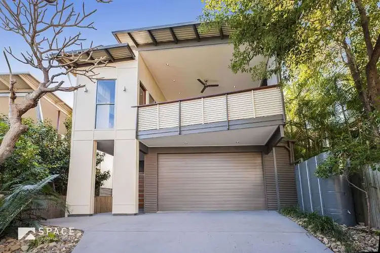 136 Arthur Terrace, Red Hill QLD 4059