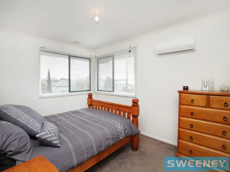 Seventh view of Homely house listing, 10 Regent Close, Burnside Heights VIC 3023