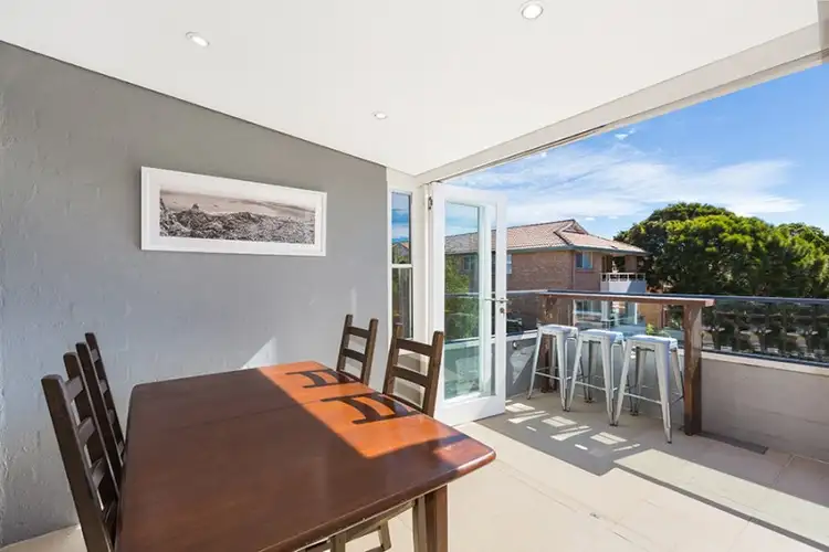Second view of Homely unit listing, 18/3 Waratah Street, Cronulla NSW 2230