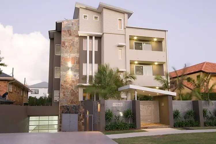 2/89 Seagull Avenue, Mermaid Beach QLD 4218