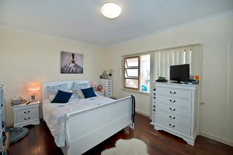 Fifth view of Homely house listing, 105 Bay View Drive, Little Grove WA 6330