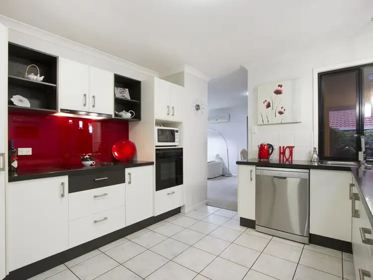 77 Daisy Hill Road, Daisy Hill QLD 4127