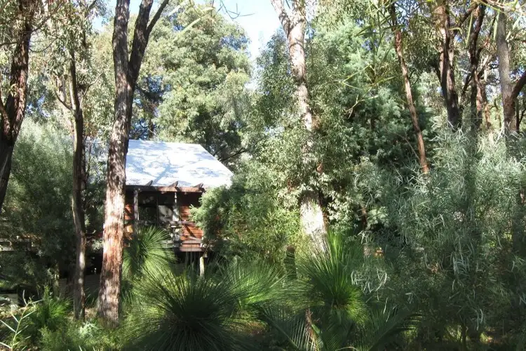 17 Slab Gully Road, Roleystone WA 6111
