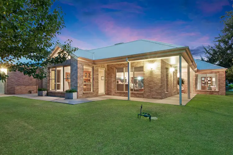 1 Cromer Fairway, Wodonga VIC 3690