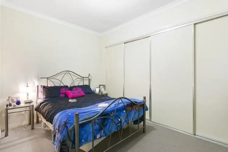 Third view of Homely unit listing, 2/17 Dundee Street, Reservoir VIC 3073