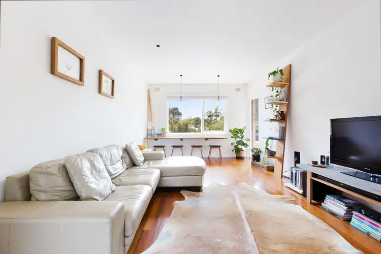 Main view of Homely unit listing, 5/33 Elaine Avenue, Avalon Beach NSW 2107