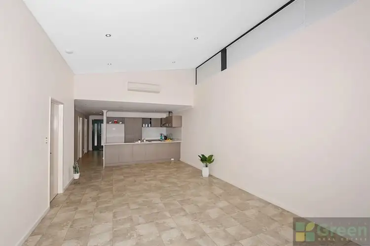 Fourth view of Homely unit listing, 2 Golfers Retreat, Halls Head WA 6210