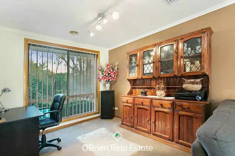 Sixth view of Homely house listing, 10 Capri Court, Pakenham VIC 3810