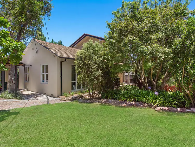 4 Bundabah Avenue, St Ives NSW 2075