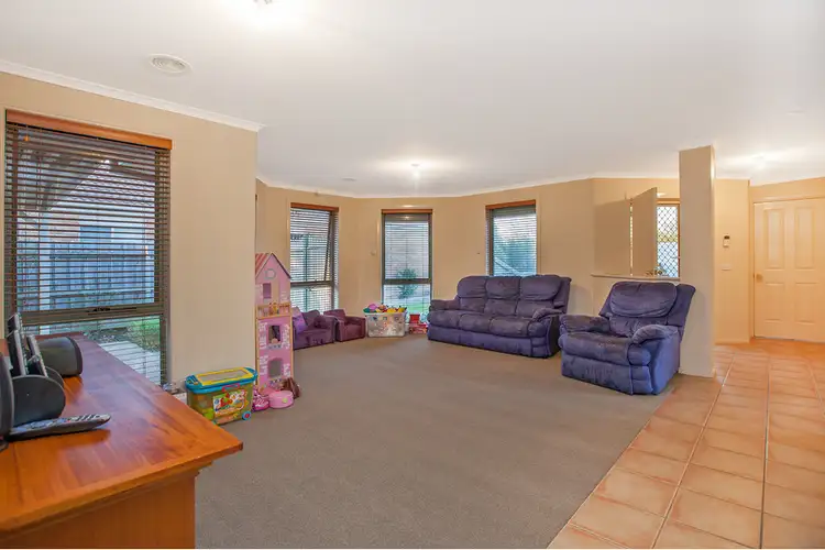 Third view of Homely house listing, 17 Heidi Court, Pakenham VIC 3810