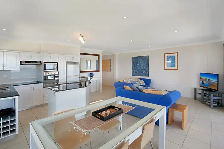 Fourth view of Homely unit listing, 5/9 Tingira Crescent, Sunrise Beach QLD 4567