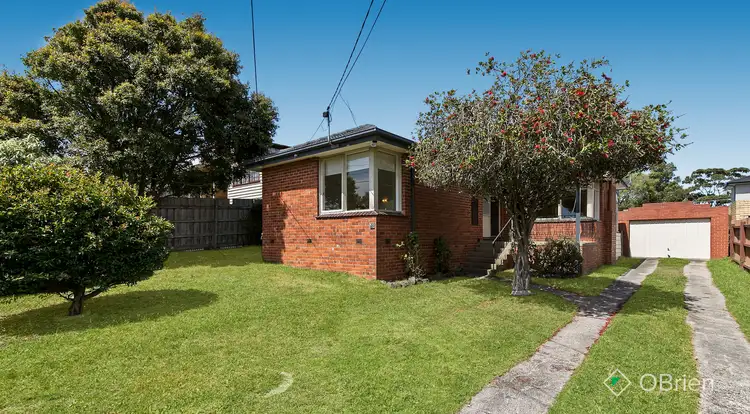 18 Wave Street, Frankston VIC 3199