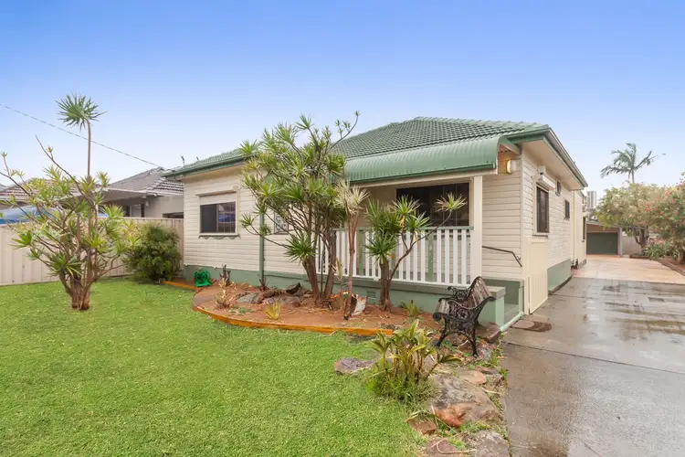 Main view of Homely house listing, 25 Spinks Road, East Corrimal NSW 2518