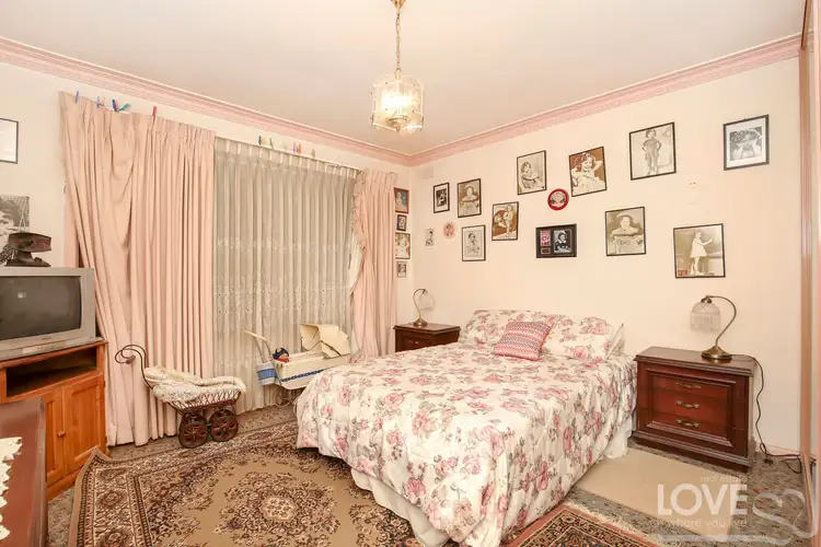 Sixth view of Homely house listing, 2 Botha Avenue, Reservoir VIC 3073