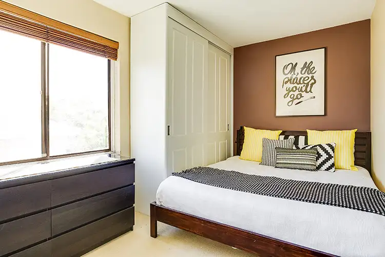 Third view of Homely apartment listing, 5/7 Dowling Street, Queenscliff NSW 2096