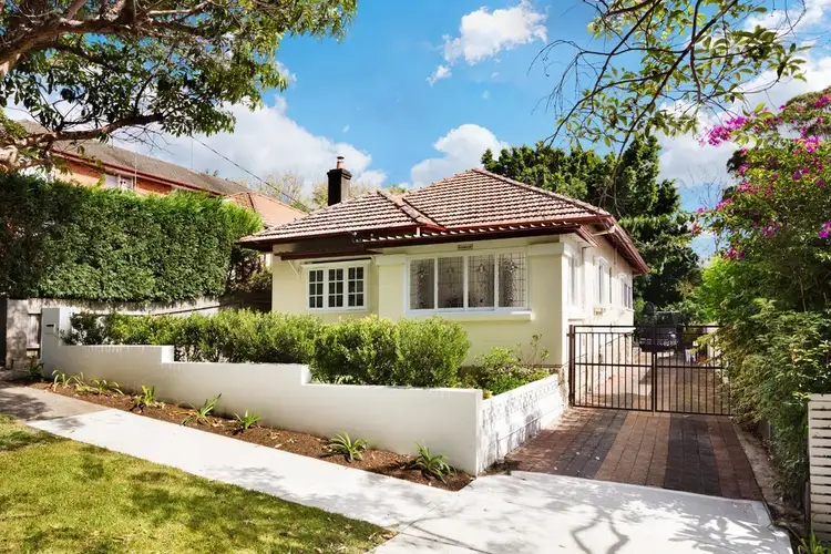 11 Austin Street, Fairlight NSW 2094