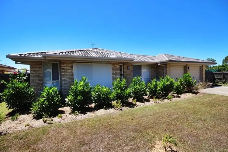 8 Bream Court, Sandstone Point QLD 4511