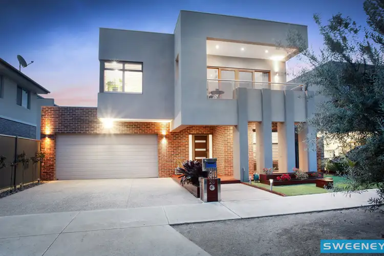 28 Marine Parade, Caroline Springs VIC 3023