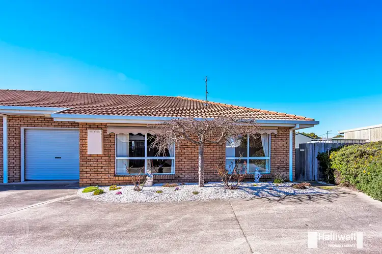 2/17 Walpole Crescent, Latrobe TAS 7307
