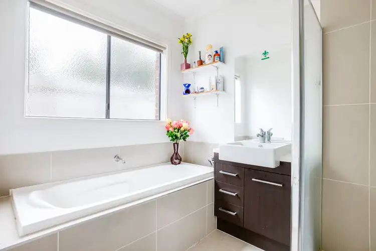Sixth view of Homely unit listing, 1/10 Arthur Close, Truganina VIC 3029