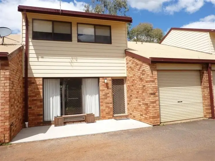 Main view of Homely townhouse listing, 2/7 Forrest Crescent, Dubbo NSW 2830