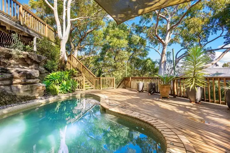 10 Lincoln Crescent, Bonnet Bay NSW 2226