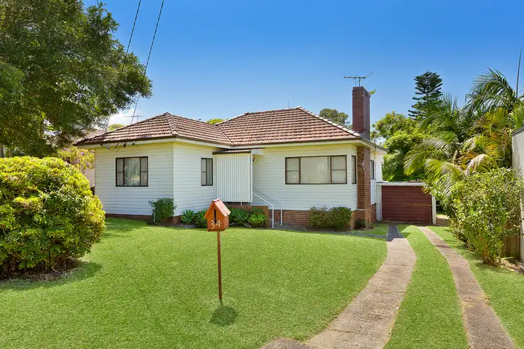 Second view of Homely house listing, 34 Montauban Avenue, Seaforth NSW 2092