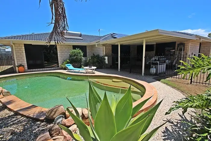 14 Kalmia Court, Bongaree QLD 4507