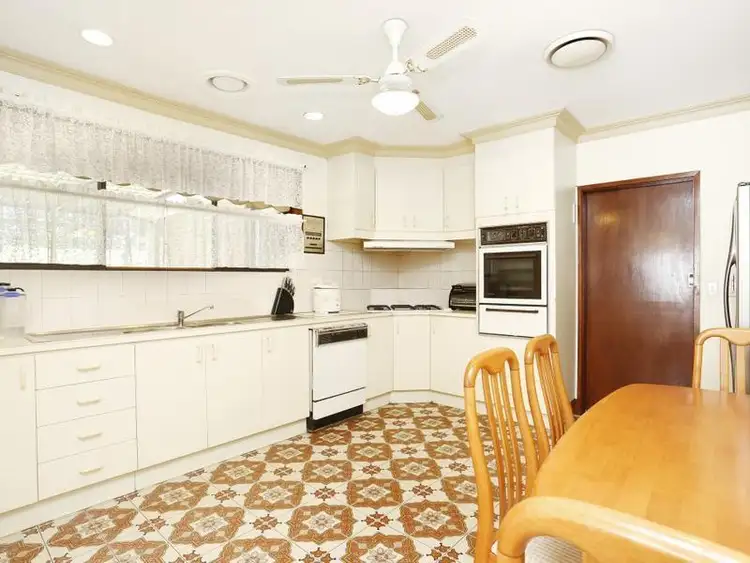 Fifth view of Homely house listing, 18 Centre Way, Glenroy VIC 3046