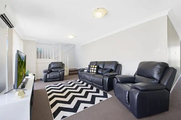 Third view of Homely townhouse listing, 19/3 Gahnia Place, Hamlyn Terrace NSW 2259