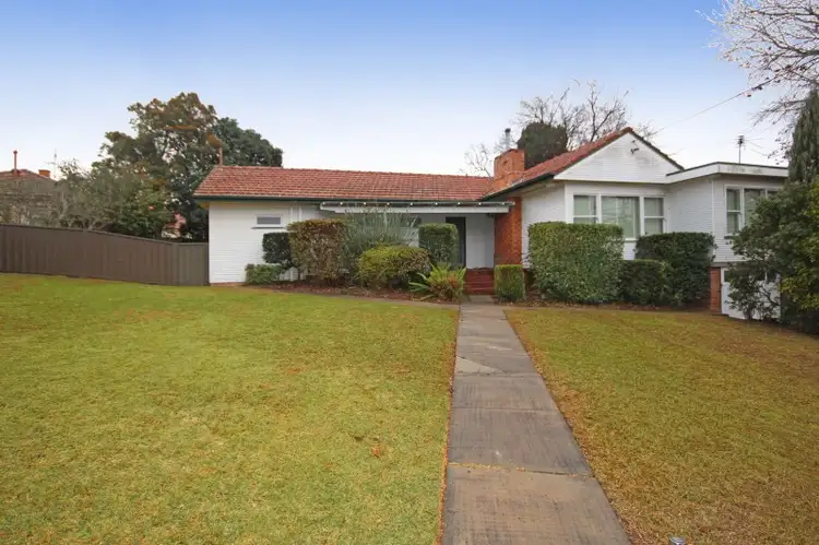 1 Gilbulla Avenue, Camden NSW 2570