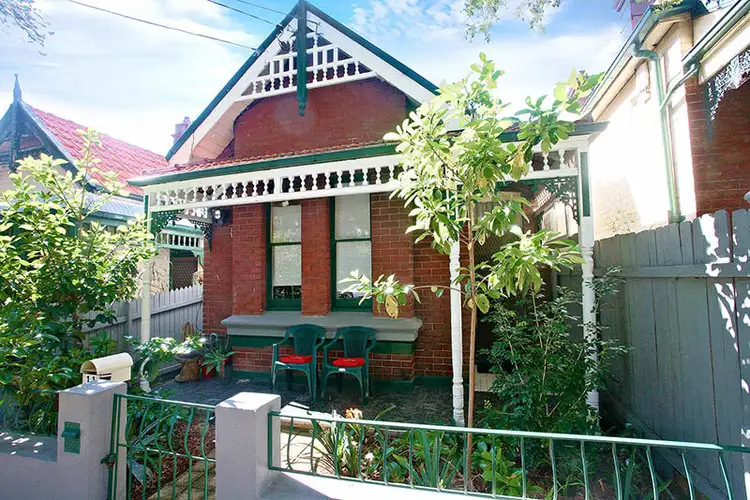 11 Lincoln Street, Stanmore NSW 2048