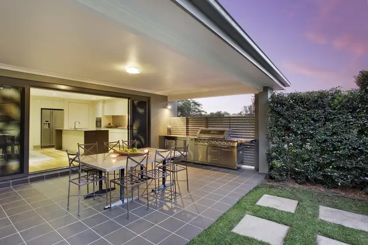 Third view of Homely house listing, 33 Harden Avenue, Northbridge NSW 2063