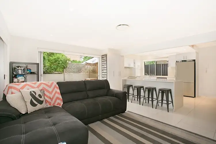 25 Petrel Avenue, Mermaid Beach QLD 4218