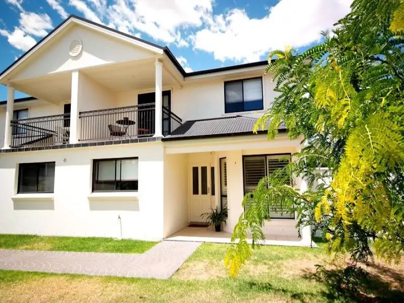 Main view of Homely townhouse listing, 4/15 Boundary Road, Dubbo NSW 2830