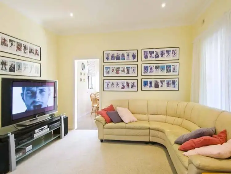 Sixth view of Homely house listing, 16 Finchley Place, Turramurra NSW 2074