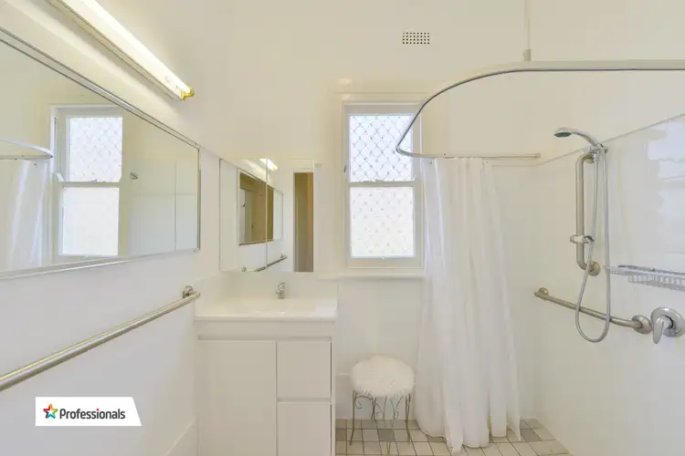 Fifth view of Homely house listing, 69a Church Street, Tamworth NSW 2340