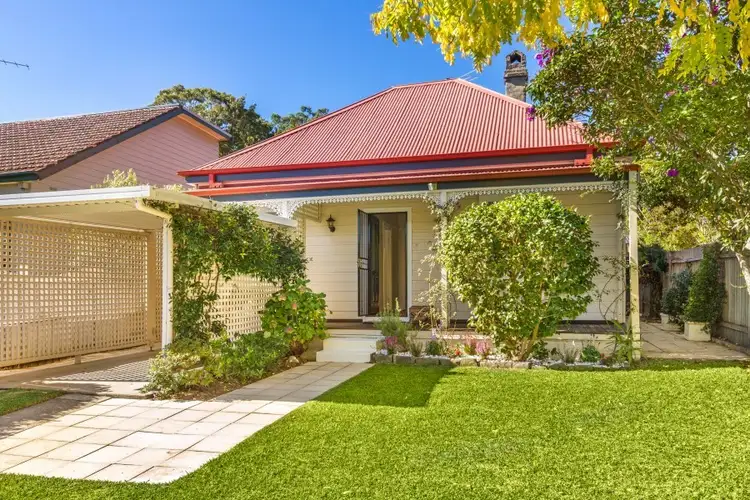 48 Balmoral Street, Waitara NSW 2077