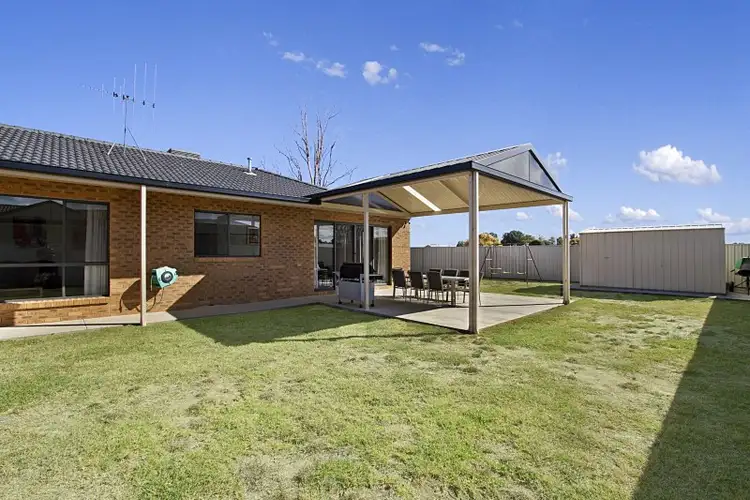 Second view of Homely house listing, 2 Howe Court, Epsom VIC 3551