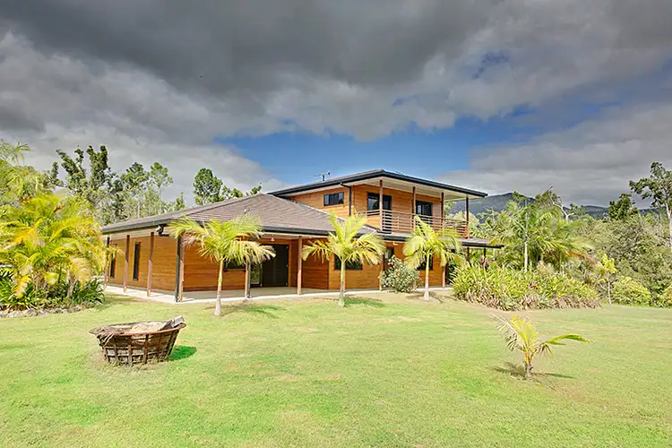 118 Arnolds Road, Byfield QLD 4703