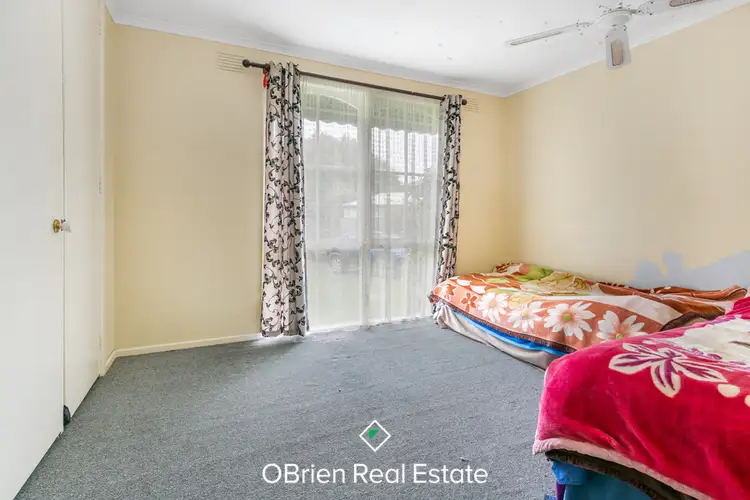 Sixth view of Homely house listing, 7 Carolyn Court, Frankston VIC 3199