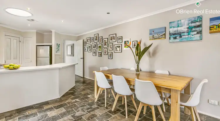 Fourth view of Homely house listing, 15 Calwell Court, Skye VIC 3977