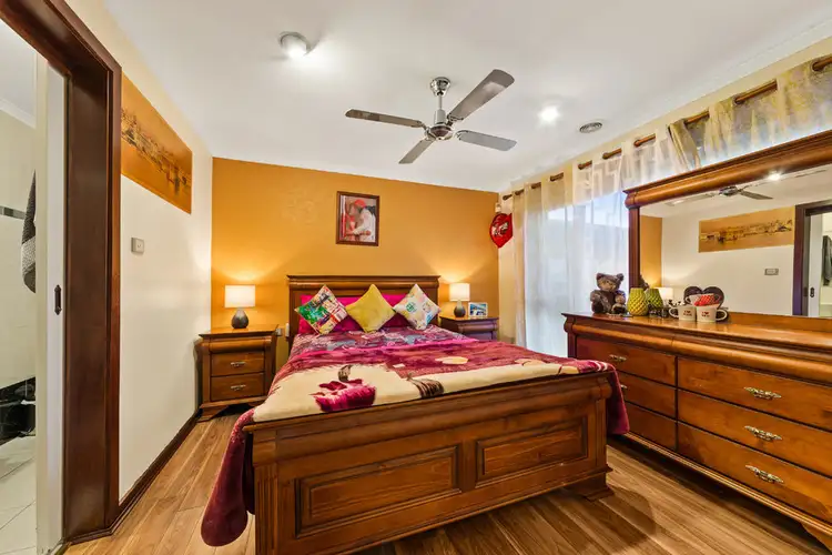 Seventh view of Homely house listing, 5 Sword Walk, Kings Park VIC 3021