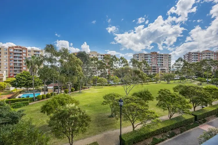 19/1 Bradley Place, Liberty Grove NSW 2138