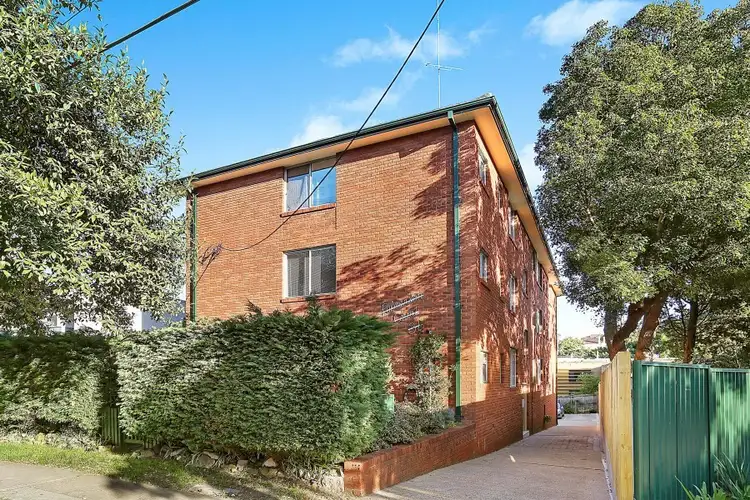 Third view of Homely apartment listing, 4/31 Palmerston Avenue, Bronte NSW 2024