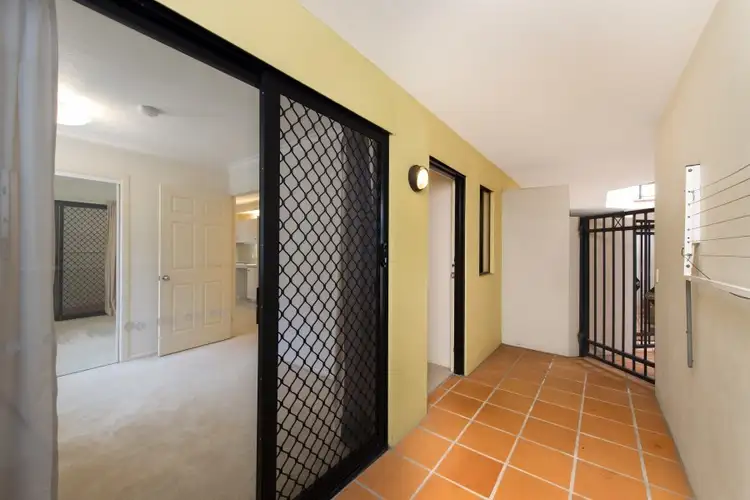 Fourth view of Homely unit listing, 1/5 Heidelberg Street, East Brisbane QLD 4169