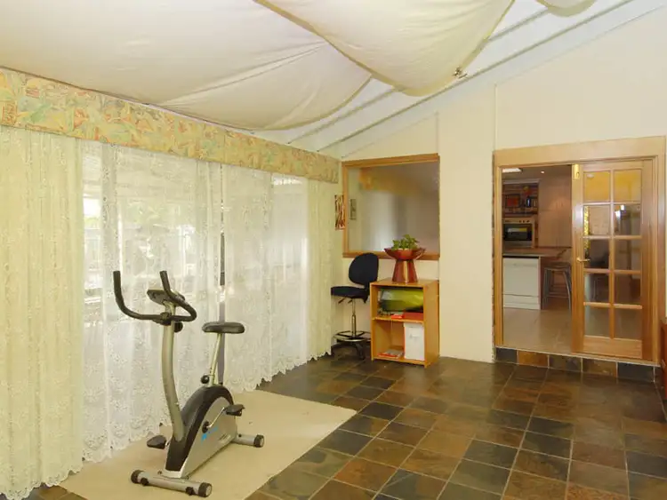 Sixth view of Homely house listing, 1 Townson Place, Leeming WA 6149